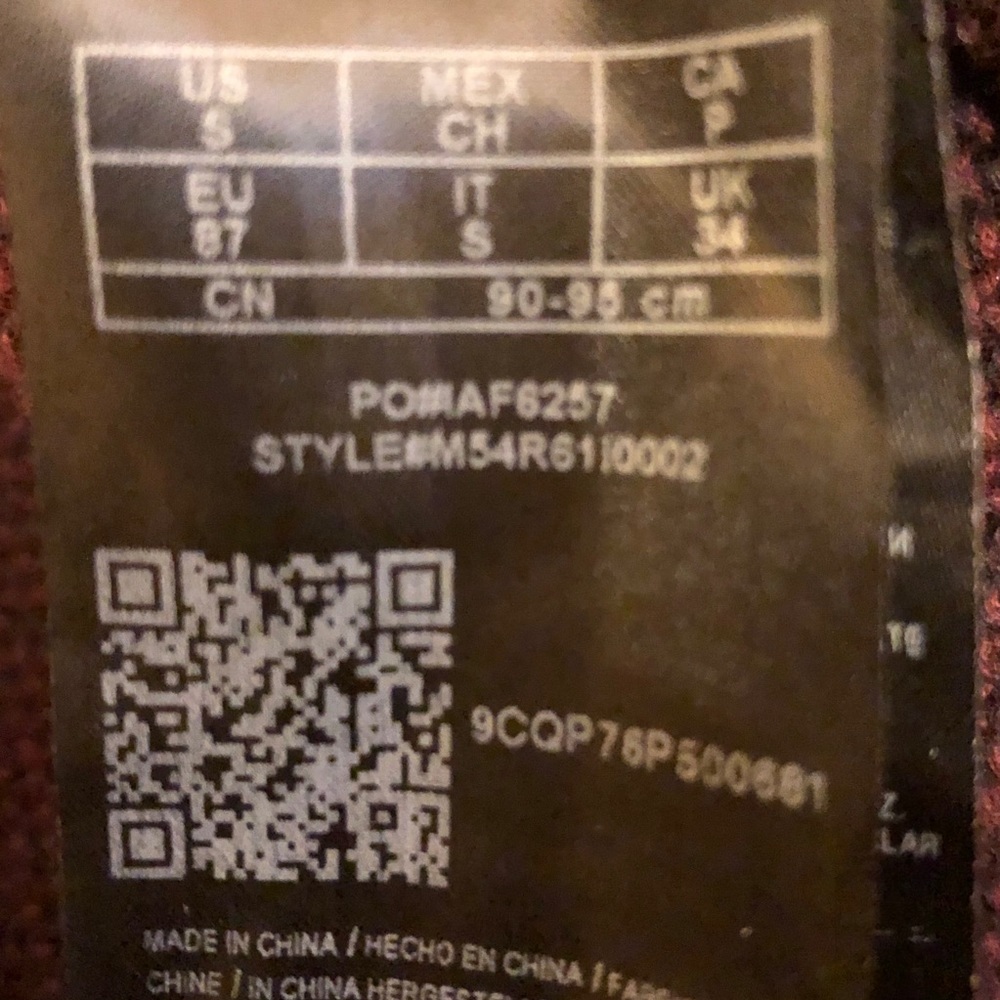 Guess Los Angeles Sweater B19 - Picture 11 of 13